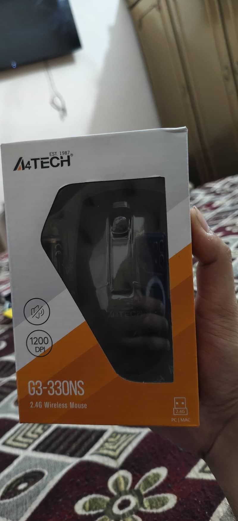 A4  Tech Wireless Mouse 1