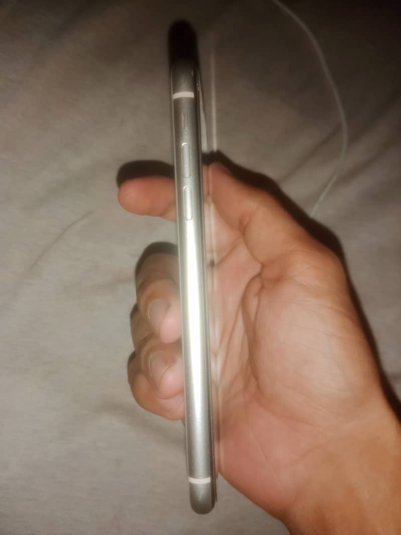 iPhone 11 10/10 1