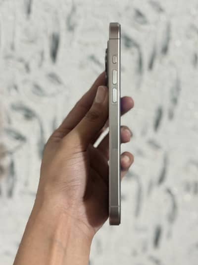 iPhone 15 Pro Max 256GB JV | 90% Battery | 275 Cycles |10/10 Condition