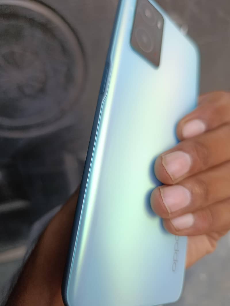 OPPO A76 4
