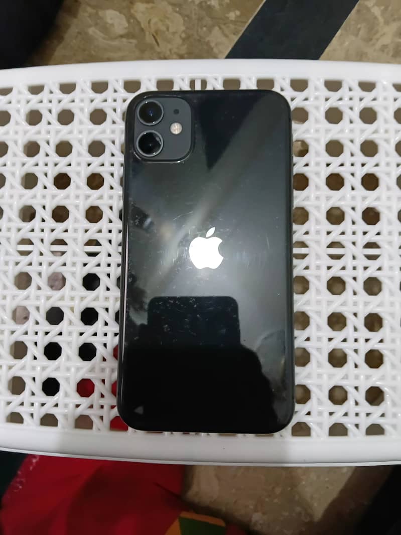 Apple iPhone 11 0