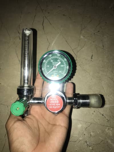 OXYGEN REGULATOR;MEDICARE MEDICAL OXYGEN REGULATOR