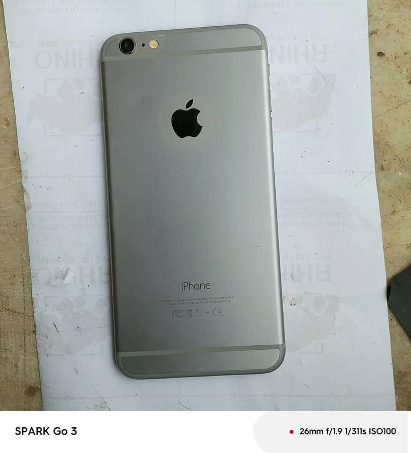 Apple iPhone 6 Plus 1