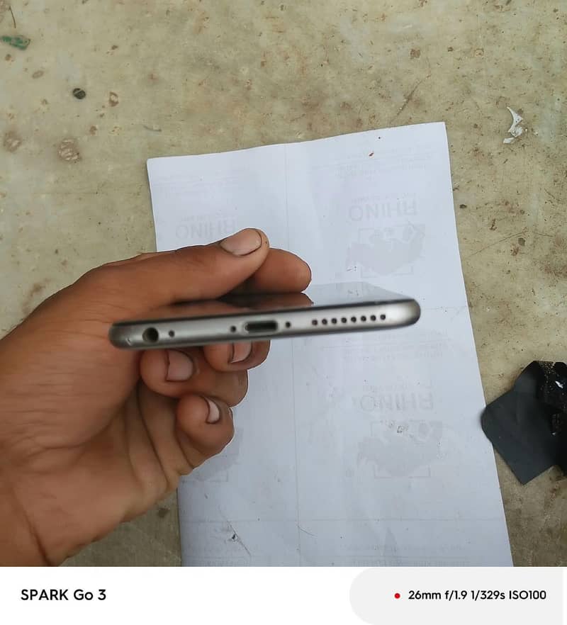 Apple iPhone 6 Plus 5
