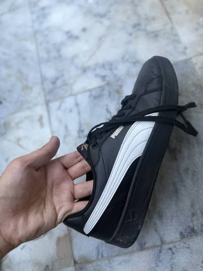 Imported Branded Shoes 