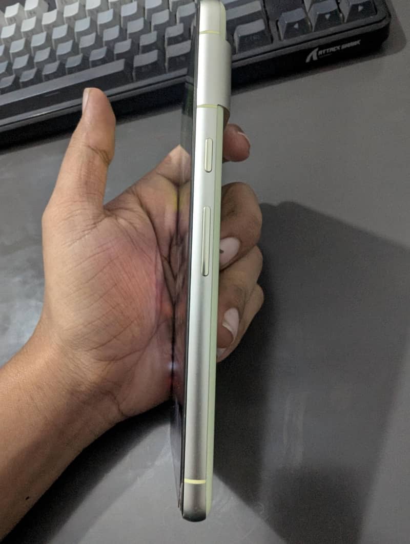 Google Pixel 7 2