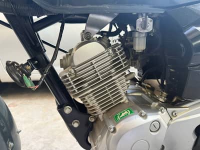 Yamaha YB 125Z-DX Excellent Condition | 2025 Model |Total Geniune