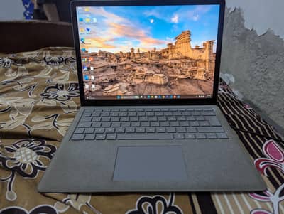 Microsoft surface laptop 2