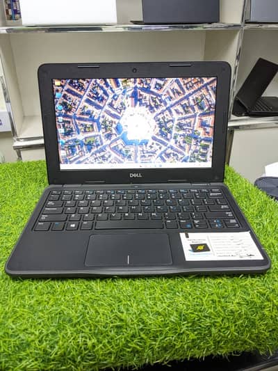 Dell Latitude 3180 Celeron 4000 4GB RAM 128GB SSD
