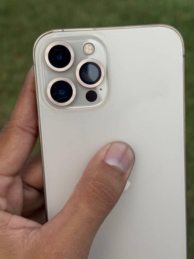 Apple iPhone 12 Pro Max 5
