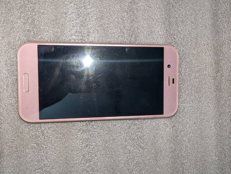 Sharp Aquos R1 0