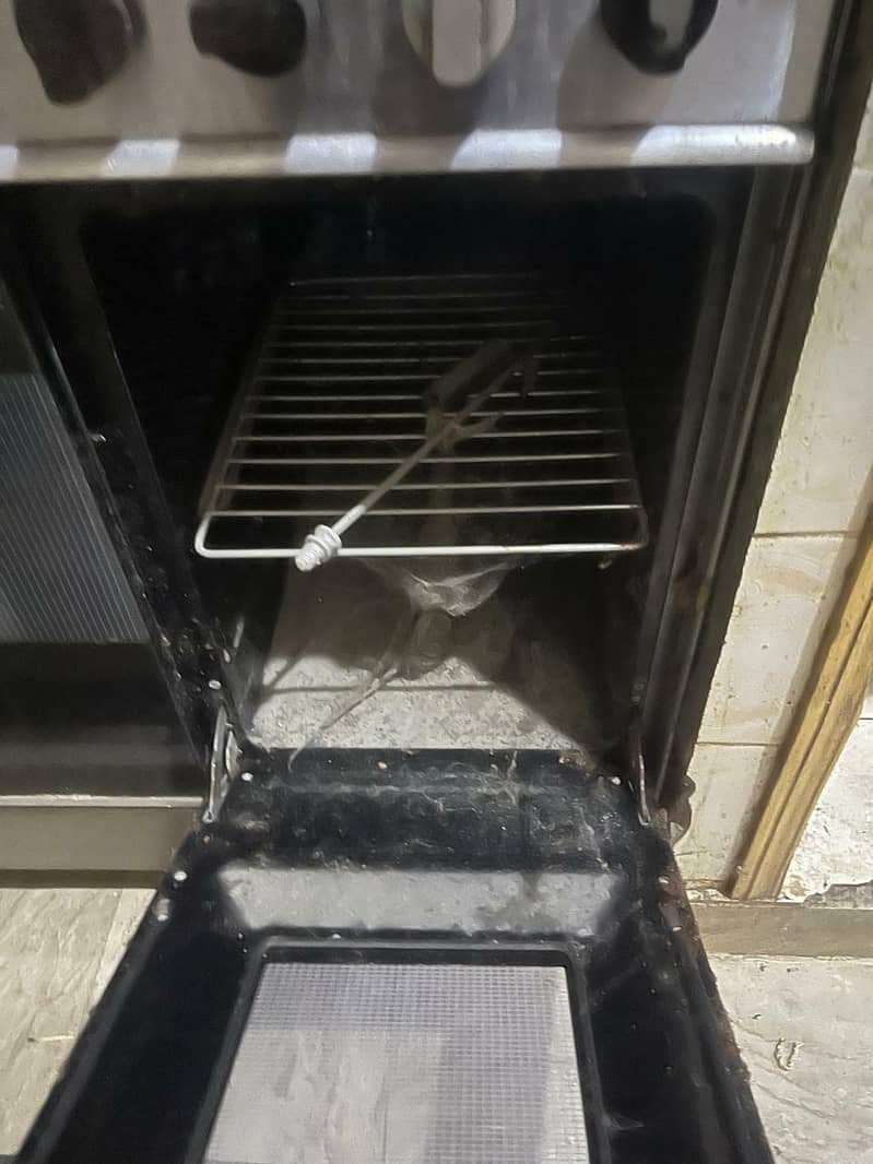 kitchen stove 8