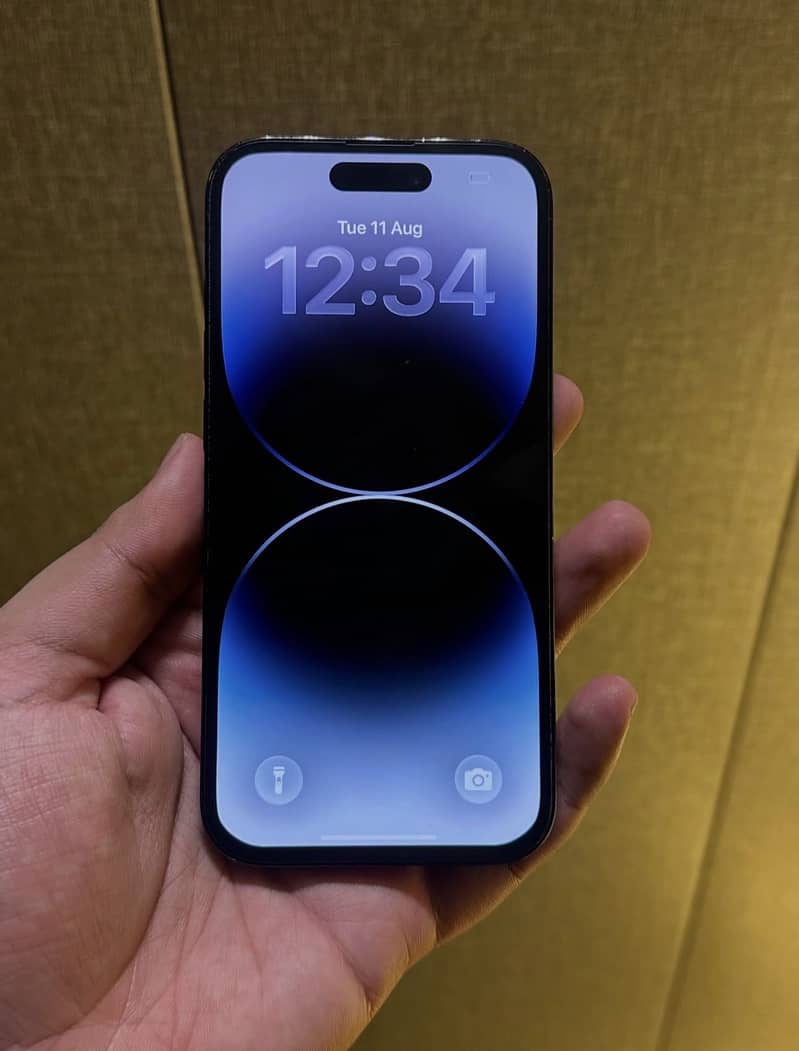 Apple iPhone 14 Pro 1