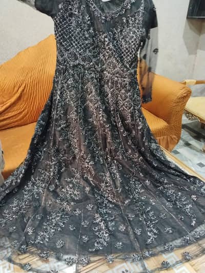 Black Maxi ( Cut Dana Moti )