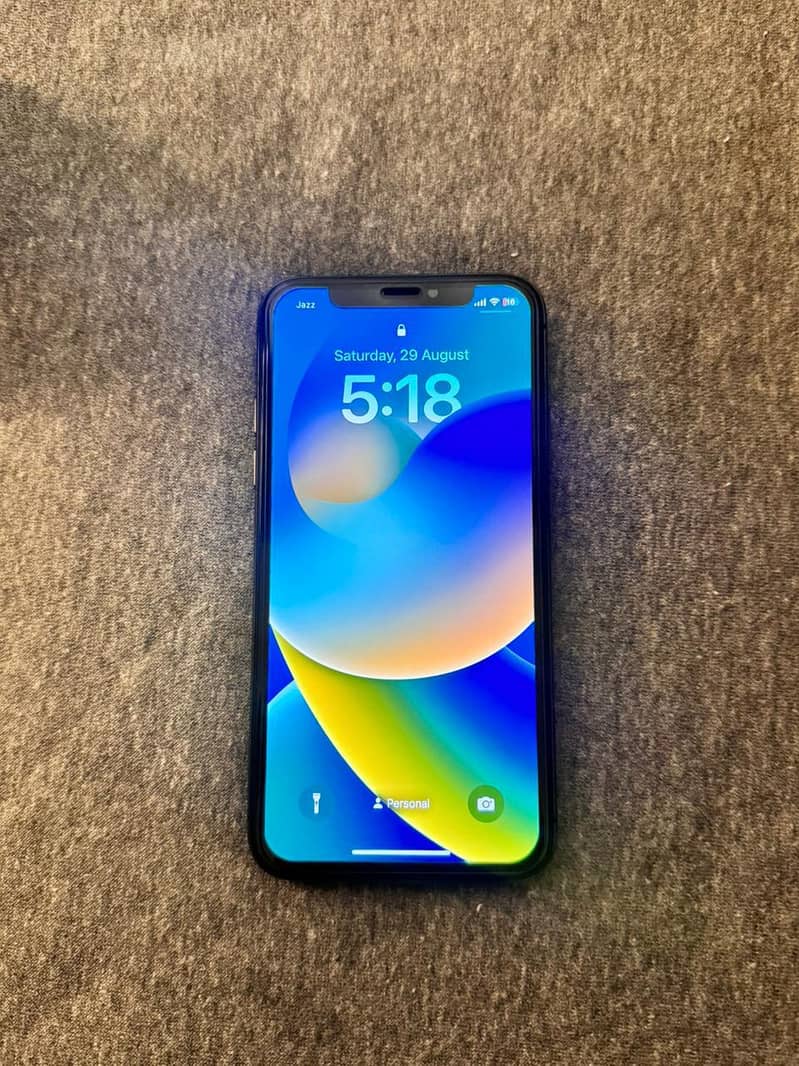 Apple iPhone X 0