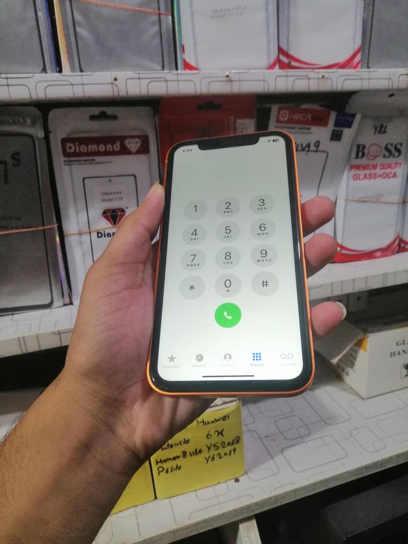 Apple iPhone XR 5