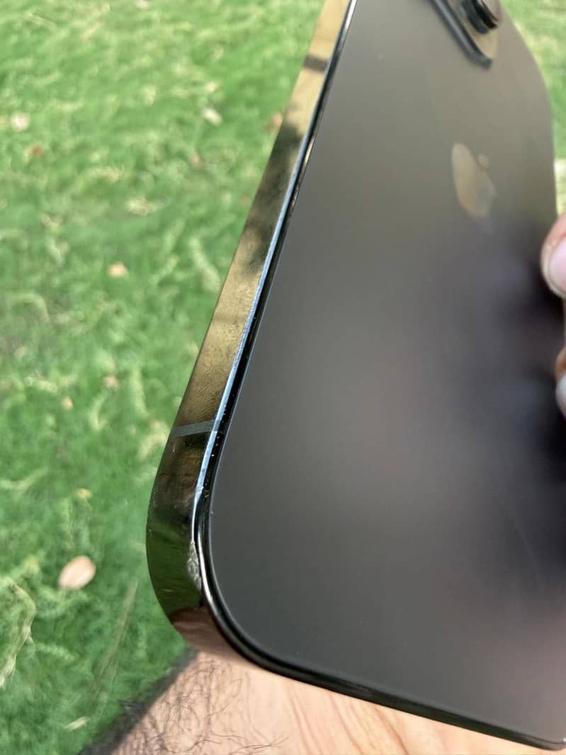 Apple iPhone 14 Pro Max 10