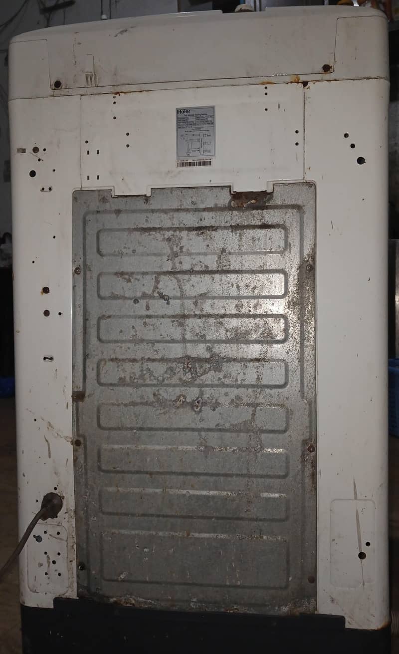 Haier Fully Automatic Machine 8.5 kg top load 6