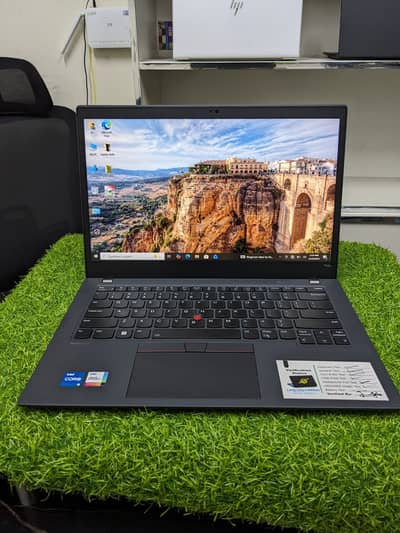 Lenovo ThinkPad T14s  i5 11th Gen 16GB RAM 256GB SSD FHD