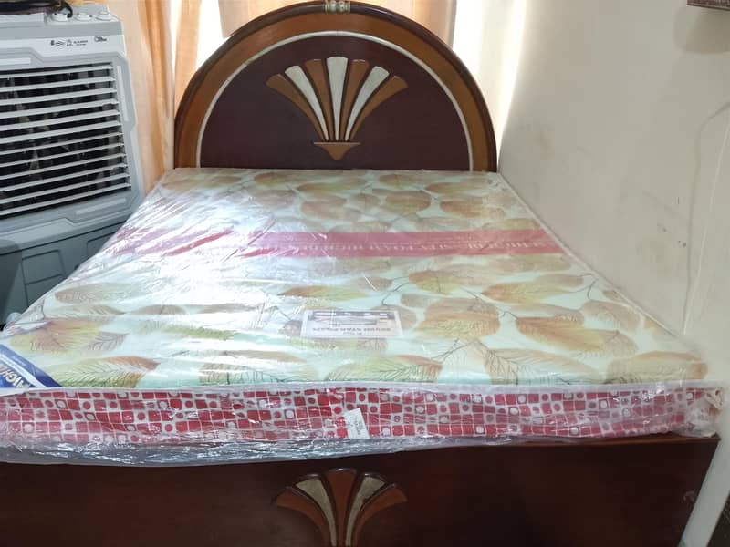 double bed without mattress 0