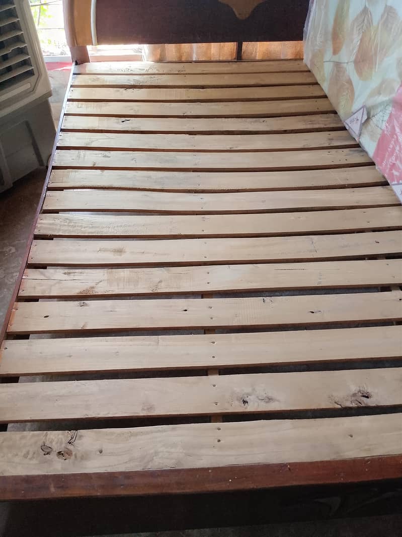 double bed without mattress 1