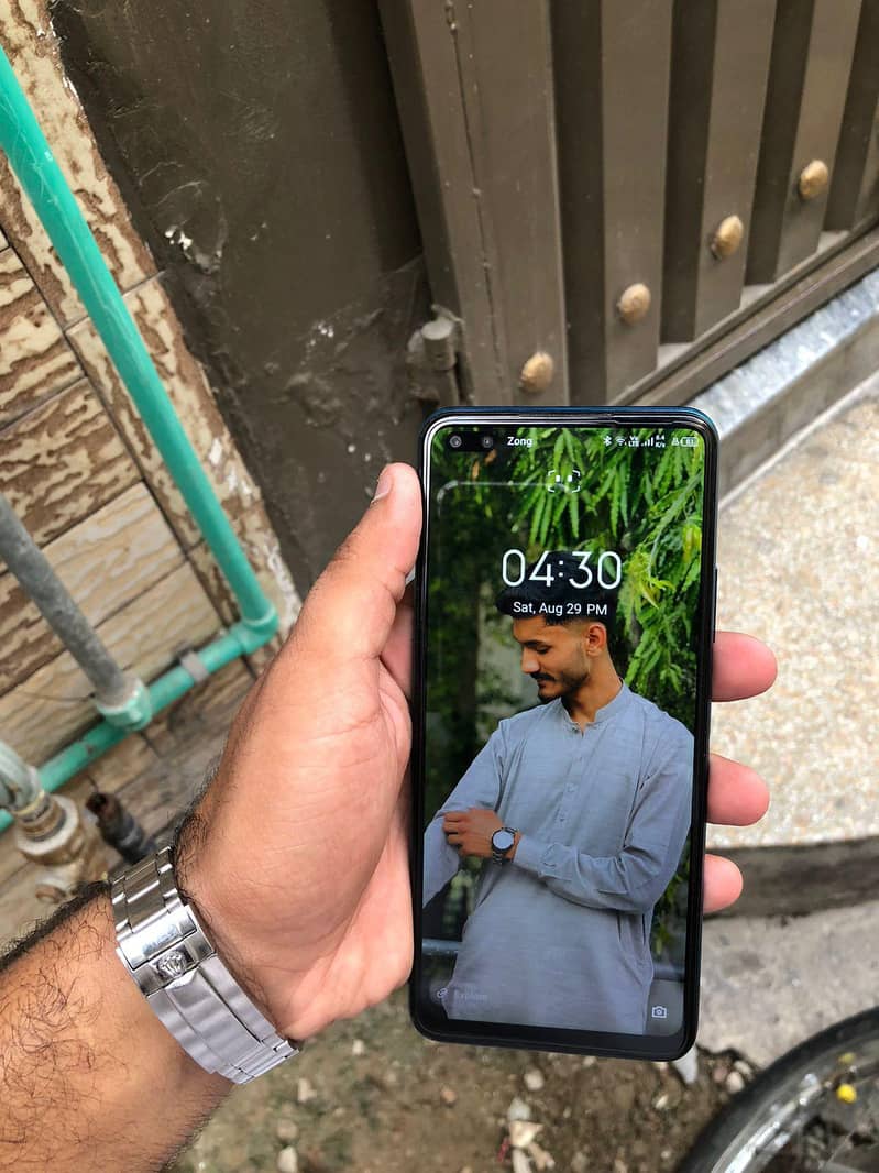 Infinix Note 8 1