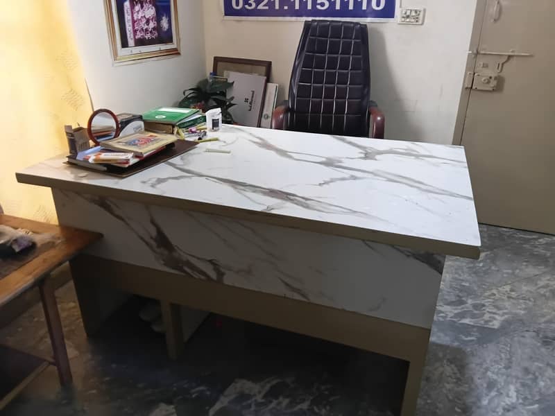 office table 0