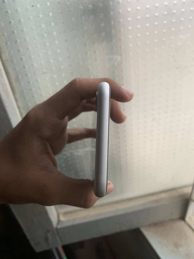 Apple iPhone SE 5