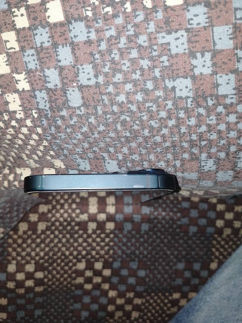 iphon 14 plus 3