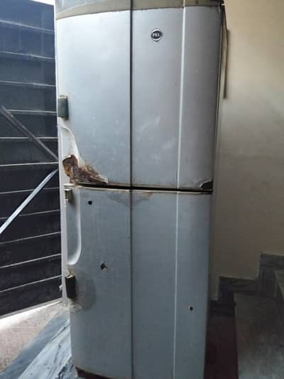 fridge