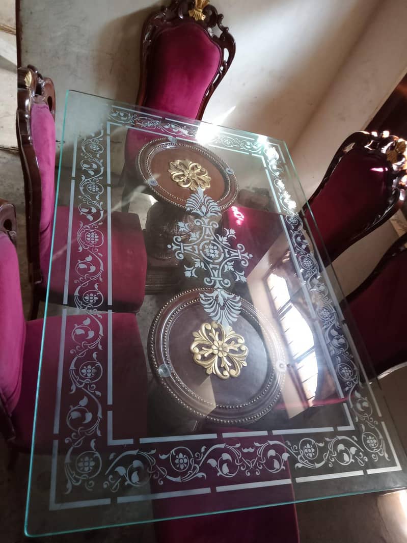 Daing Table set 6 seater 1