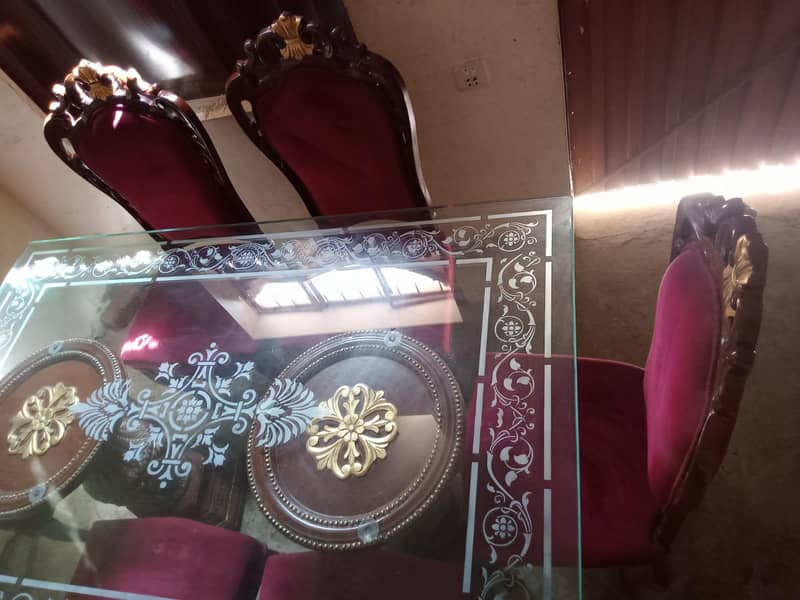 Daing Table set 6 seater 2