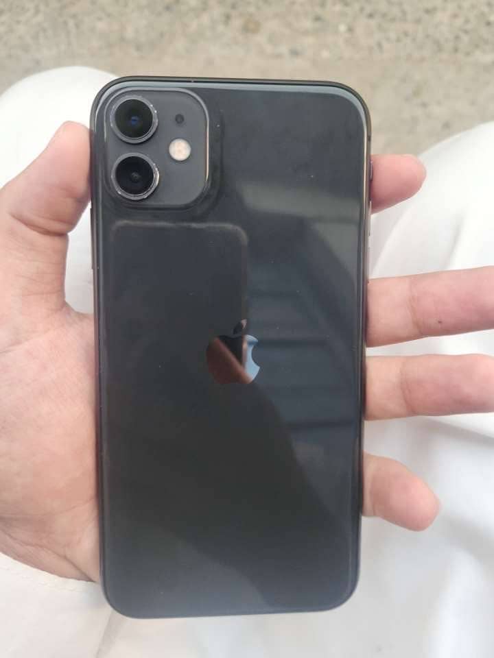 Apple iPhone 11 0
