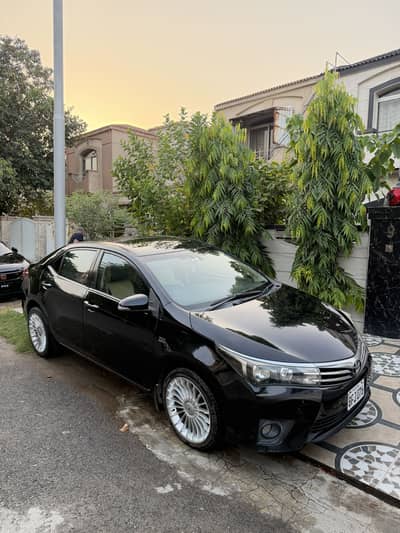 Toyota Altis Grande 2015