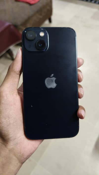 Apple iPhone 13