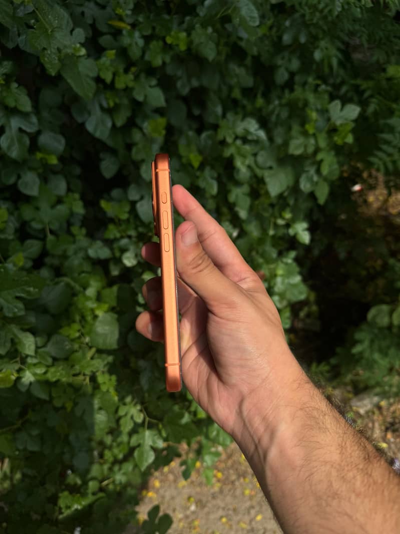 Apple iPhone 17 Pro 2