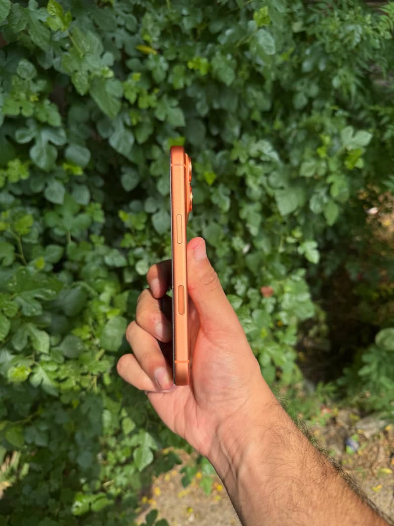 Apple iPhone 17 Pro 4