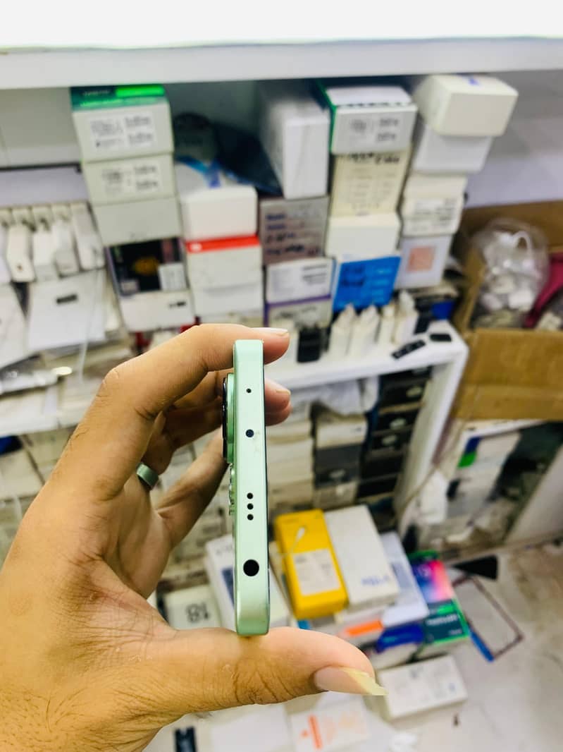 Xiaomi Redmi Note 13 2