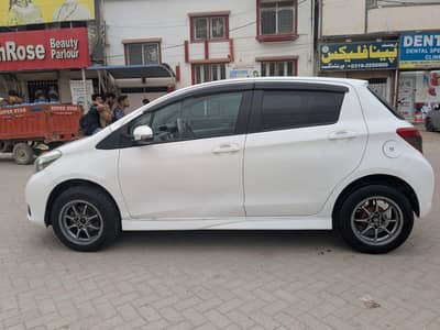 vitz model 2011 registered 2015