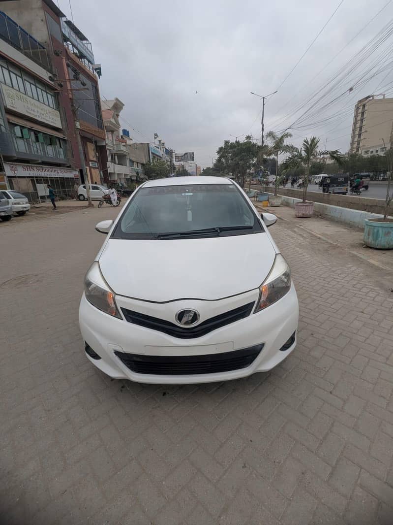 vitz model 2015 4