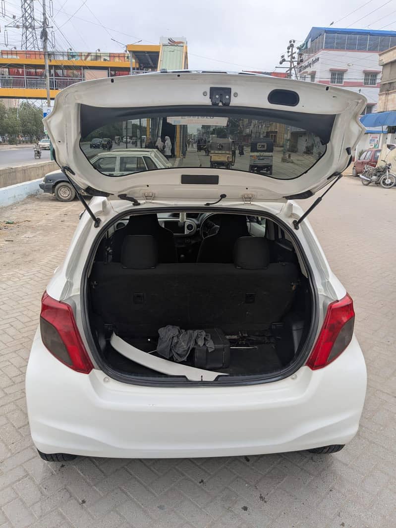 vitz model 2015 6