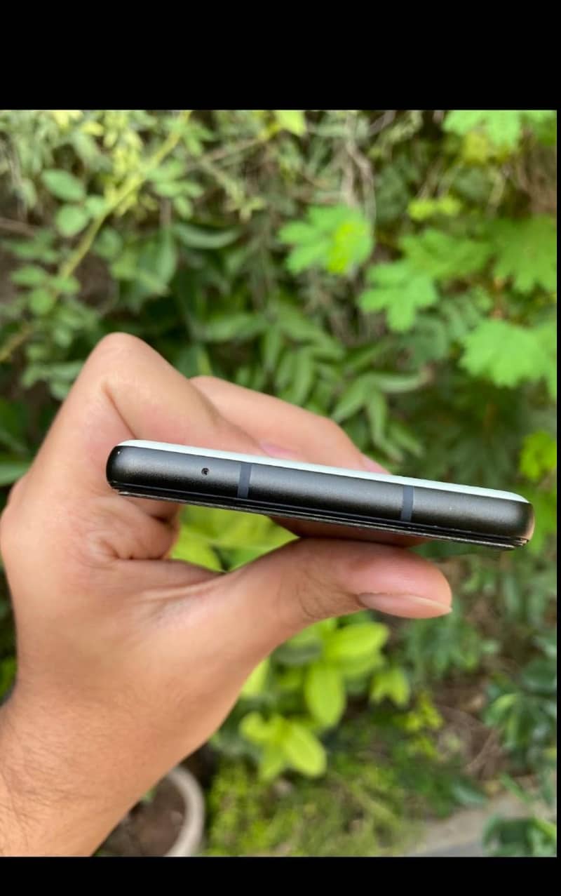 Google Pixel 6a 4