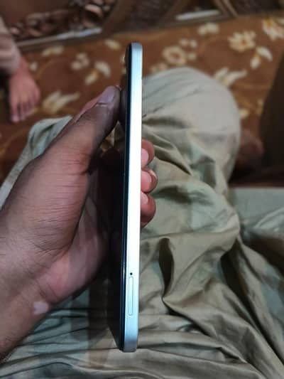 Infinix Hot 60i