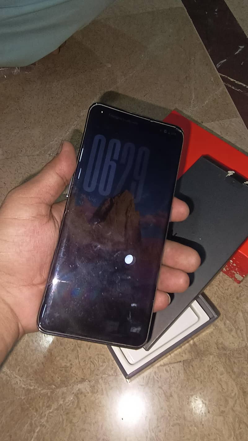 One Plus 11 4