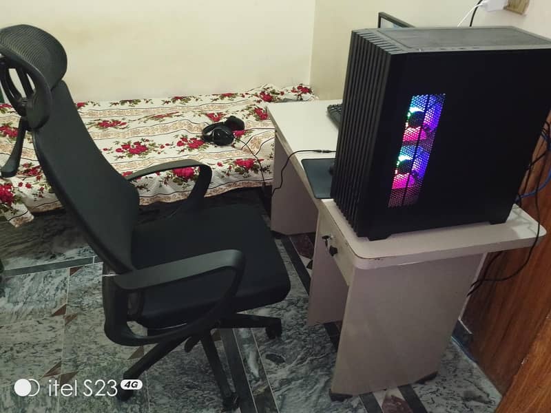 Computer Chair 1