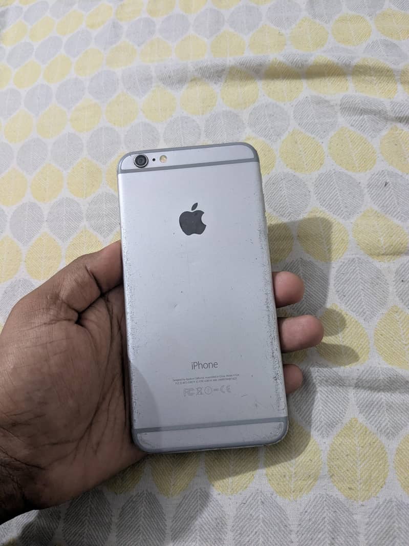Apple iPhone 6 Plus 2