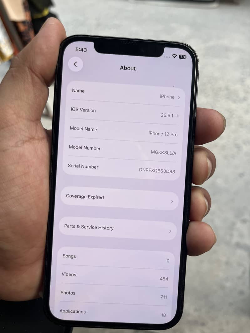 Apple iPhone 12 pro 4