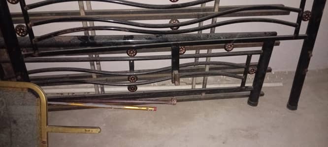 iron bed sell