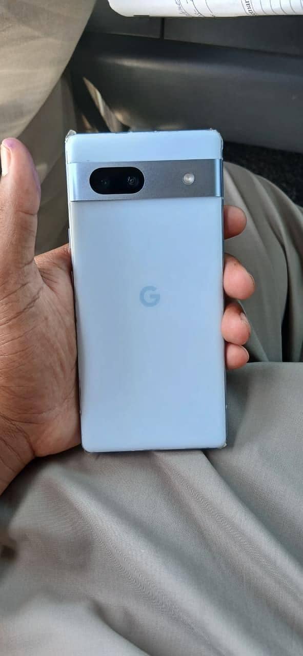 Google Pixel 7a 2