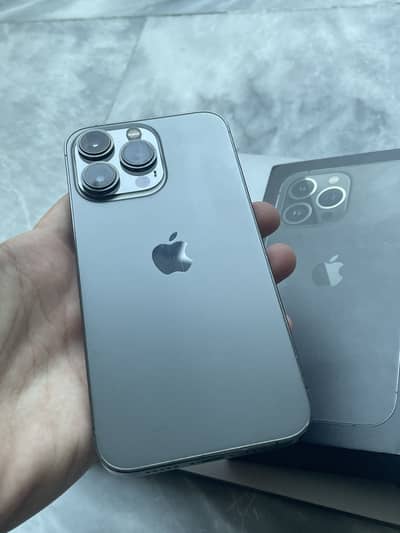 Apple iPhone 13 Pro